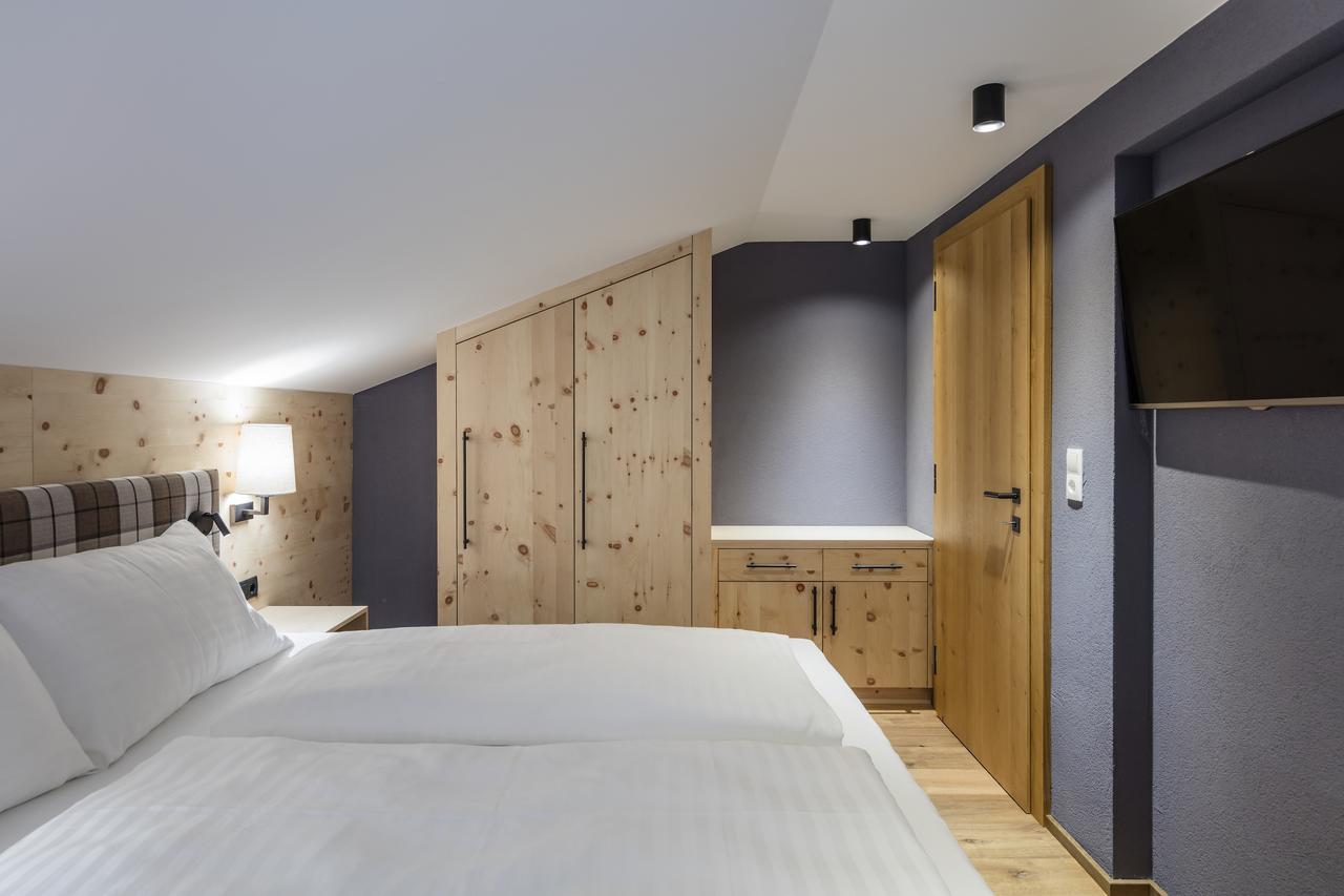 Alpbach Lodge Chalet Superior Exterior photo